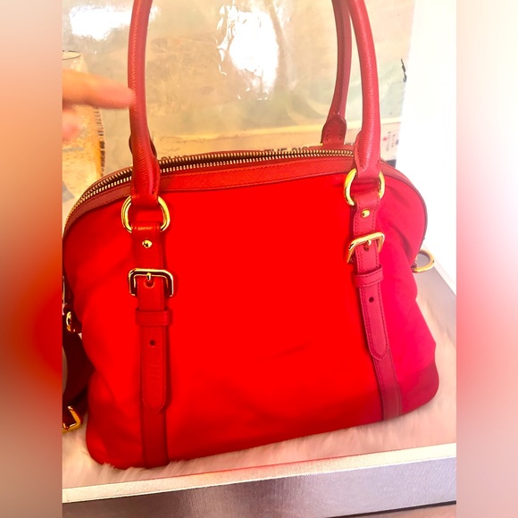 Prada like new top handle and cross body bag - Picture 3 of 4